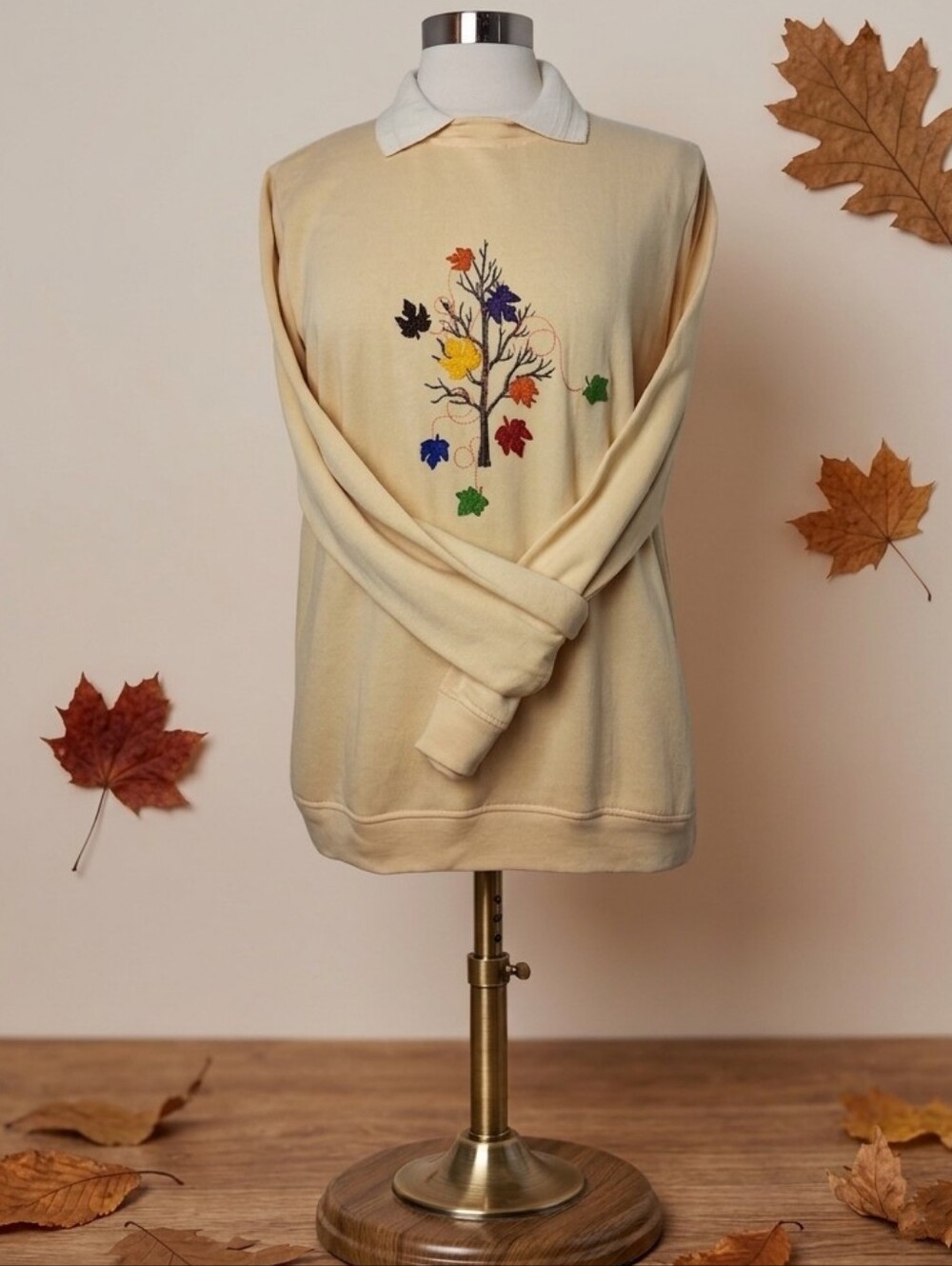 Blair Fall Vintage Cream Collared Embroidered Leaf Tree Pullover Sweatshirt